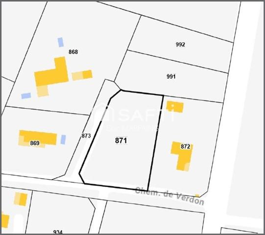 Terrain plat  de 2.500 m² + CU