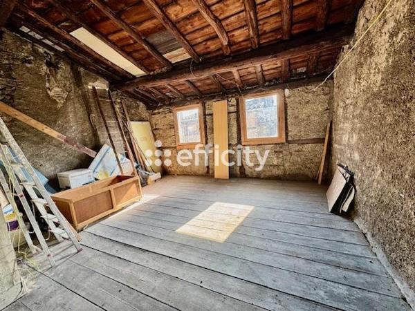 Maison 4 pièces - 77 m² Exclusivité efficity