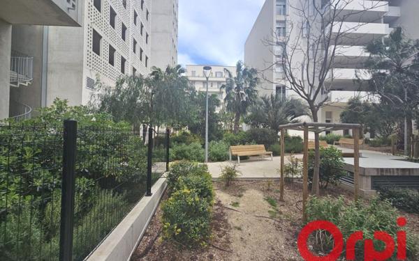 Appartement à vendre    2 pièces • 38 m2 Marseille 2