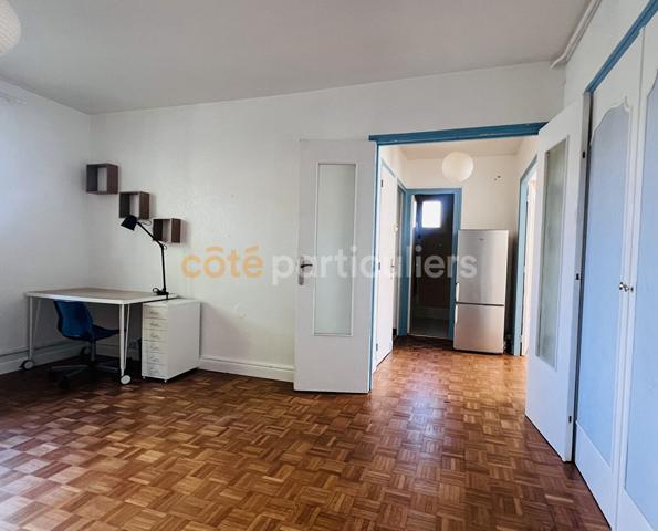 Vente
                Appartement51 m² - 2 Pièces -
                    ORLEANS (45000)