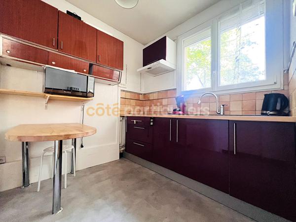 Vente
                Appartement51 m² - 2 Pièces -
                    ORLEANS (45000)
