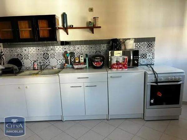 Appartement à louer 3 pièces 58.16m² Lodève (34700)