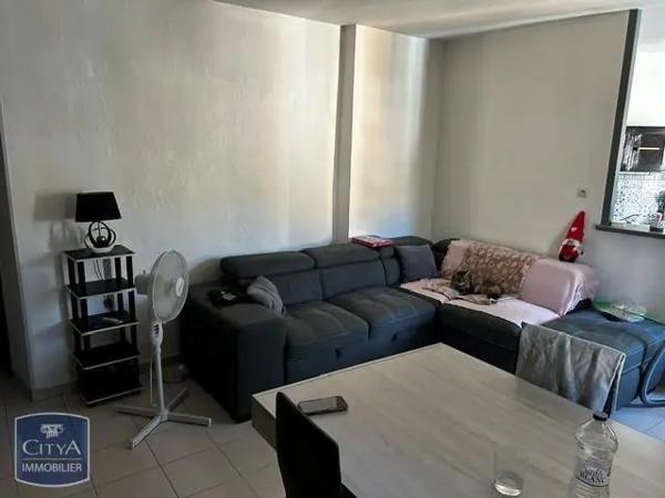 Appartement à louer 3 pièces 58.16m² Lodève (34700)
