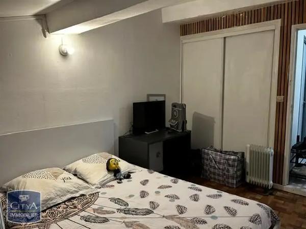 Appartement à louer 3 pièces 58.16m² Lodève (34700)