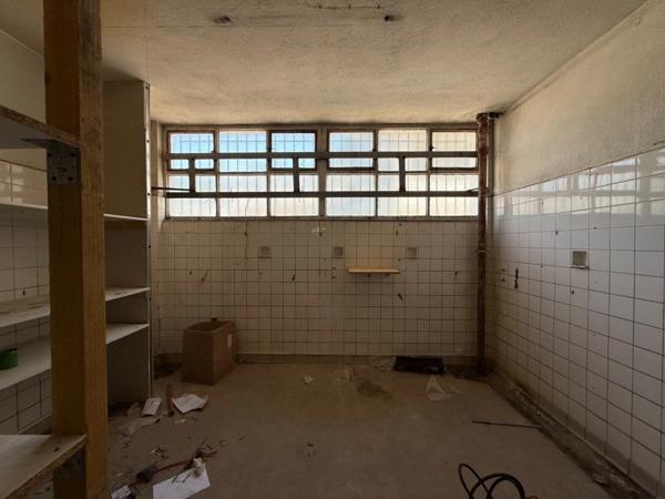 Locaux industriels polyvalents – saint Martin de valgalgues (proche Pôle Mécanique)