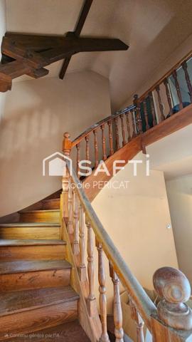 Maison familiale 5 chambres, vue et grand terrain