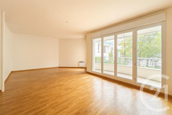 Appartement F4 à vendre  3 pièces - 85,22 m2 SURESNES - 92