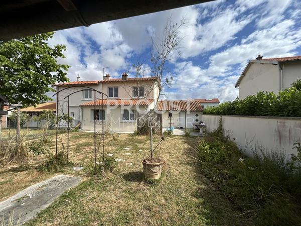 Exclusivité Niort Maison de 91 m², 3 chambres jardin et garage. SOUS COMPROMIS