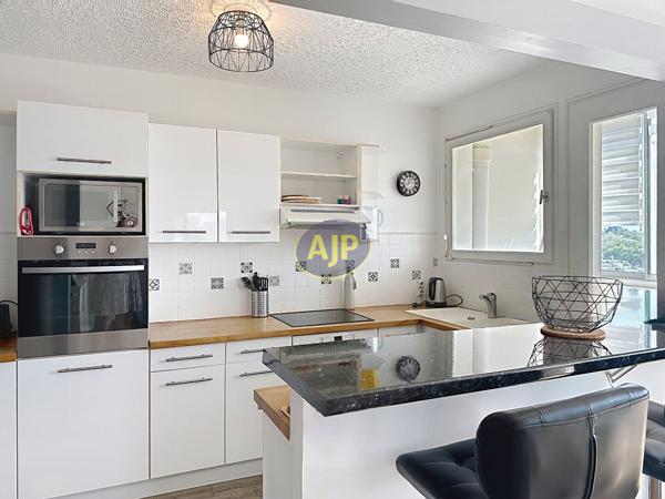 Appartement à vendre Saint Herblain - 4 pièces, 71m² avec 2 chambre(s) à 188 000€ - AJP Immobilier Nantes Jouzel