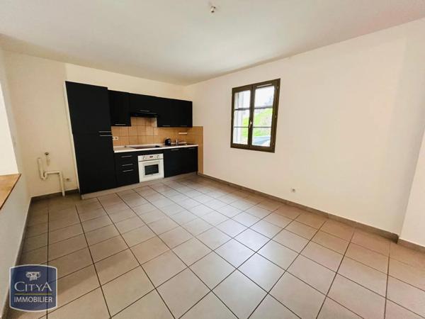 Maison à louer 4 pièces 81.84m²