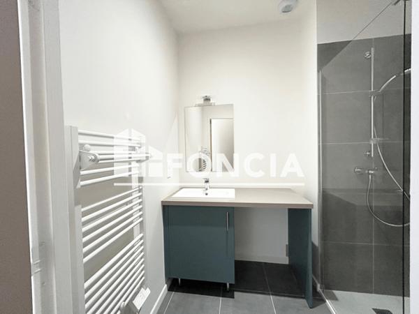 Location Appartement 3 pièces 73.72 m² - 72 BOULEVARD DU PRESIDENT CARNOT APPT 214 Agen 47000
