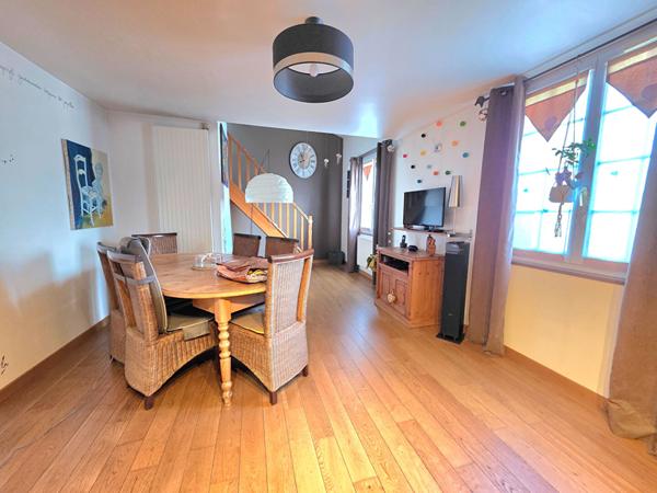 Charmante Maison Avrille 7 pièces 150m²