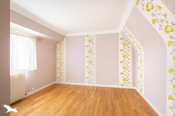 Maison à vendre |                                       Lesneven |                                        9 pièces  |  234 m²