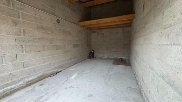 BOX ; Corbeil Essonnes