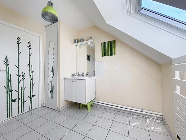 Appartement T3 lumineux avec balcon