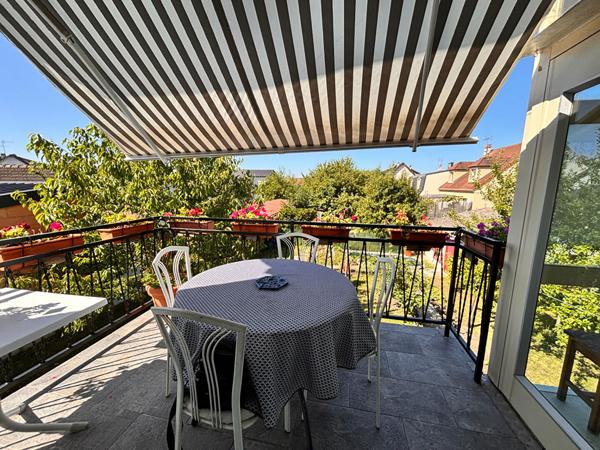 Maison à vendre à Mitry Mory - 2 pièces, 1 chambre, 250 000 
