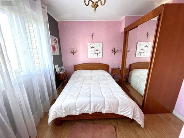 Maison à vendre à Cappelle-la-Grande dans le Nord (59180), ref : L409-1