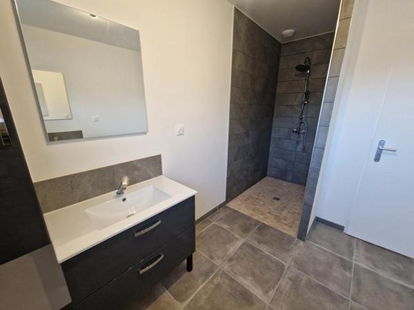 Maison Saint Pierre D'Exideuil 4 pièce(s) 101 m2