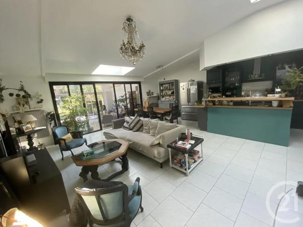 Maison à vendre  7 pièces - 173,43 m 2   LE MANS  - 72