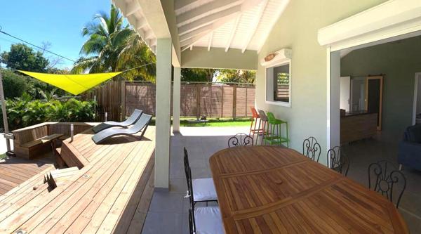 Vente Maison110 m² - 5 Pièces - SAINTE ANNE (97180)