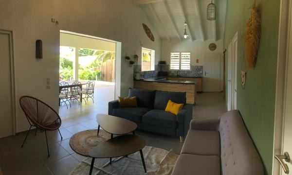 Vente Maison110 m² - 5 Pièces - SAINTE ANNE (97180)