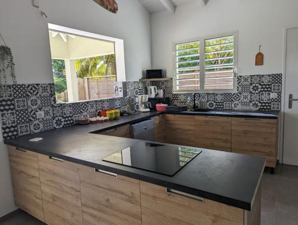 Vente Maison110 m² - 5 Pièces - SAINTE ANNE (97180)