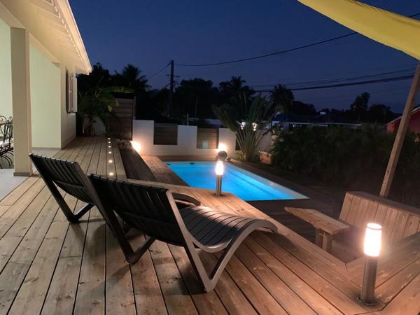 Vente Maison110 m² - 5 Pièces - SAINTE ANNE (97180)