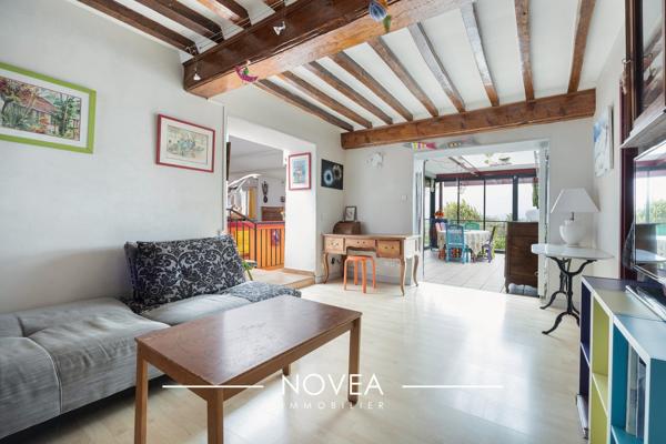 Maison T6 avec jardin et piscine