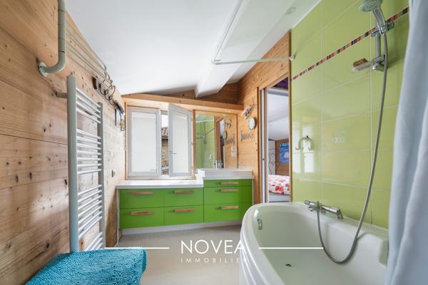 Maison T6 avec jardin et piscine