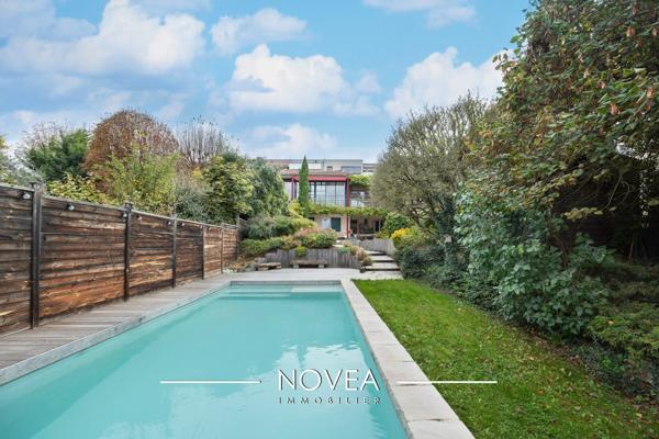 Maison T6 avec jardin et piscine