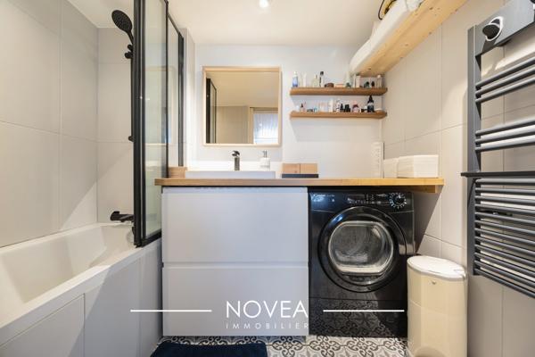 Agréable appartement de type 4 avec terrasse au calme de 40 m2 au coeur d'Oullins