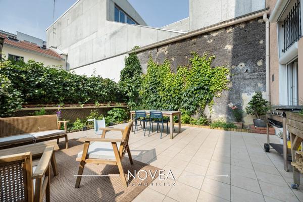 Agréable appartement de type 4 avec terrasse au calme de 40 m2 au coeur d'Oullins