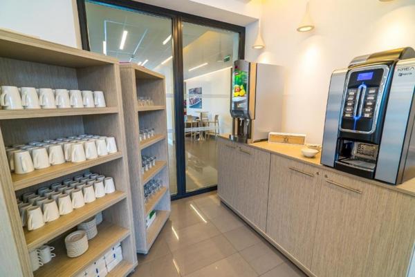 INVESTISSEMENT LOCATIF – CHOISY LE ROI – Résidence  All Suites Appart Hôtel - 5,5 % de rentabilité