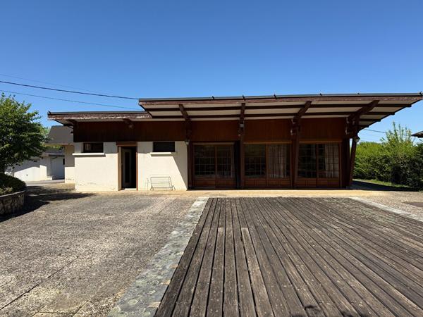 Maison Lons-Le-Saunier 3 pièces / 2 chambres / 92 m² / garage