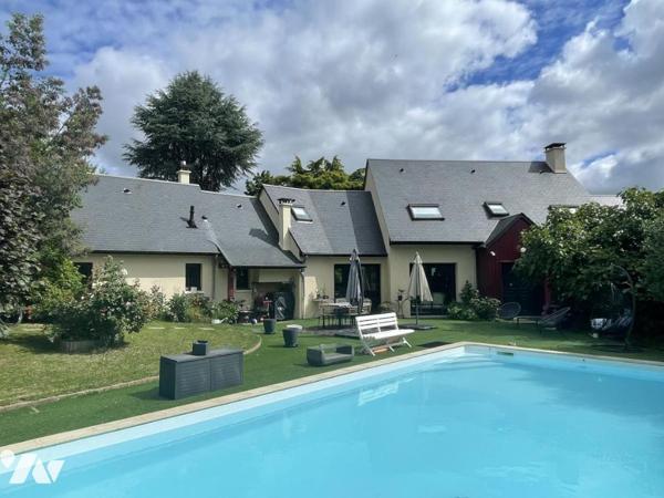 Pavillon d’architecte, 4 chambres, bureau, garage, piscine, jardin 