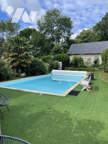Pavillon d’architecte, 4 chambres, bureau, garage, piscine, jardin 