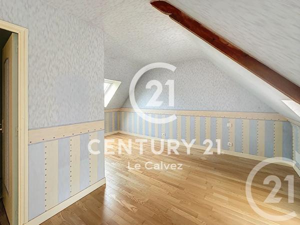 Maison à vendre  8 pièces - 178 m 2   PLOUMAGOAR  - 22