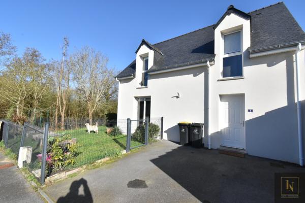 Maison
                                                                                                                                                                                                                                                                                                                        5 pièce(s)                                                                                                                                                                                                          4 chambre(s)                                                                                                                                                                                                          91  m²