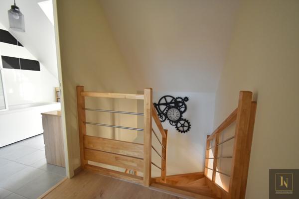 Maison
                                                                                                                                                                                                                                                                                                                        5 pièce(s)                                                                                                                                                                                                          4 chambre(s)                                                                                                                                                                                                          91  m²