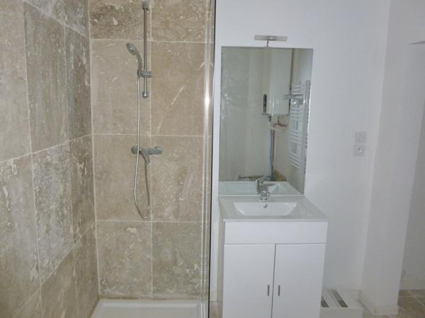Avignon (84000) Bail meublé étudiant – Appartement T2 meublé – Centre-ville au calme