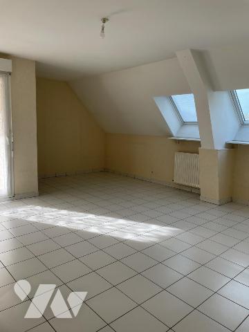 CHALONS EN CHAMPAGNE (51000) Dans une résidence appartement de type 4 avec terrasse et garage 