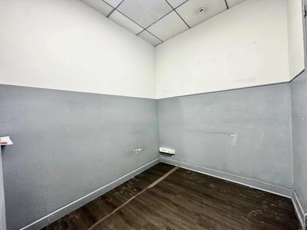 Vente Local commercial 6 pièces 133 m2 à Vincennes