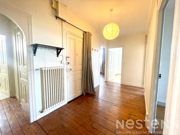 A LOUER - APPARTEMENT DE CHARME 3 CHAMBRES - 100 M² - AURAY CENTRE