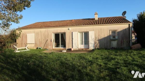 MOUILLERON SAINT GERMAIN, MAISON D'HABITATION DE PLAIN-PIED.