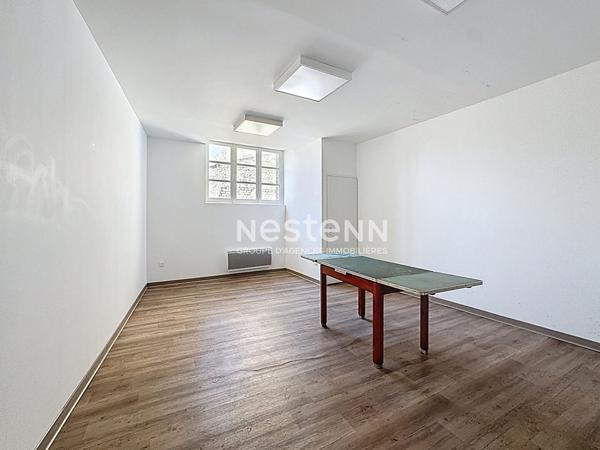 À LOUER - ENTREPÔT / LOCAL D'ACTIVITÉ - DUNKERQUE (secteur 4 écluses)