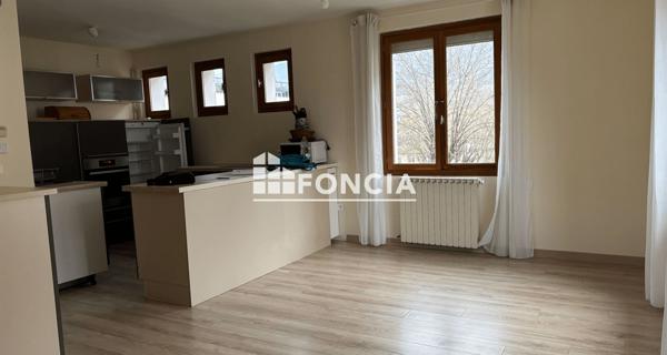 À vendre Appartement 4 pièces 71.25 m² - Saint-égrève 38120