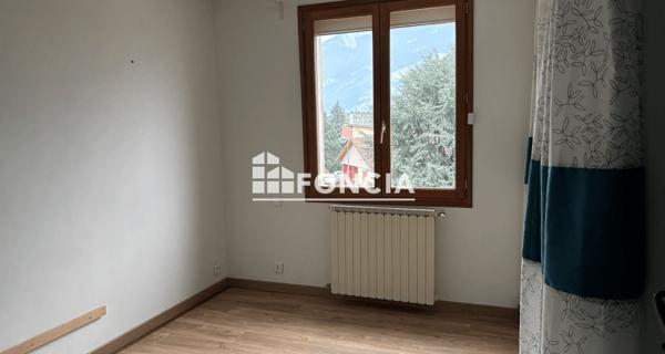 À vendre Appartement 4 pièces 71.25 m² - Saint-égrève 38120