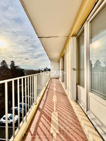 APPARTEMENT À VENDRE DE 5 PIÈCES DE 95,00 M²