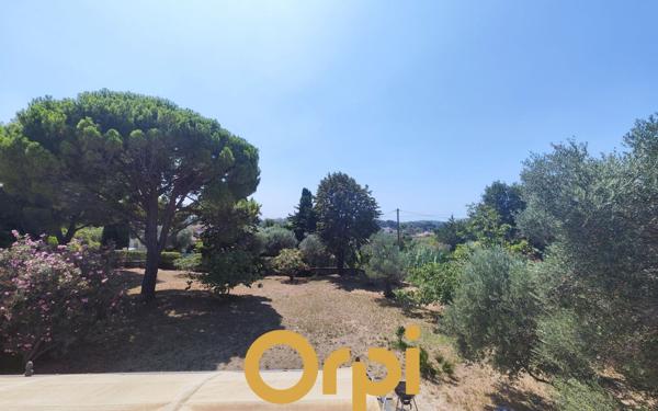 Maison à vendre    6 pièces • 188 m2 Sanary-sur-Mer