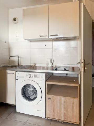 Castelnau-le-Lez (34170) Castelnau-le-Lez, T1 32 m2, balcon, ascenceur.